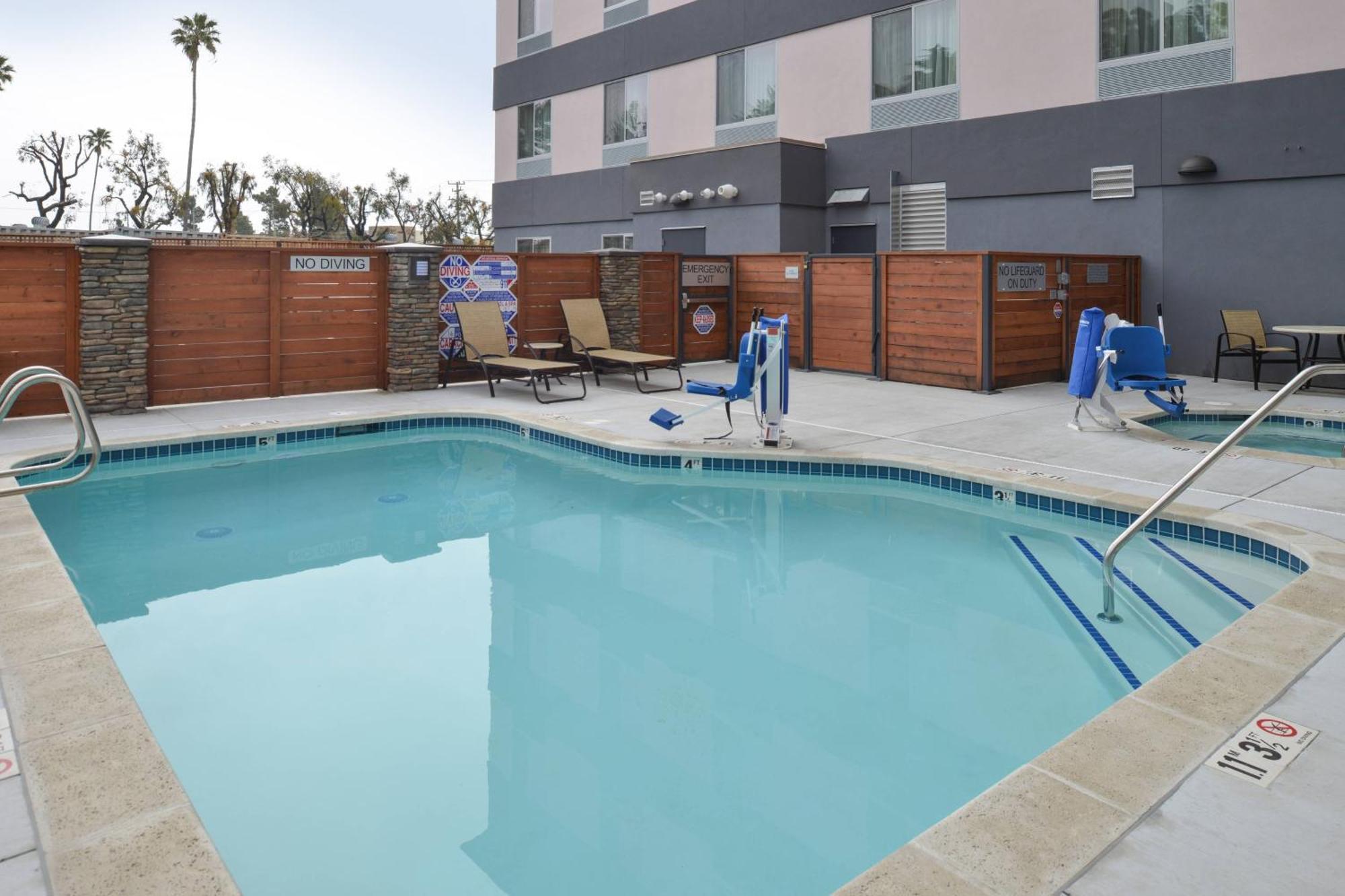 Fairfield Inn & Suites By Marriott Santa Cruz Esterno foto