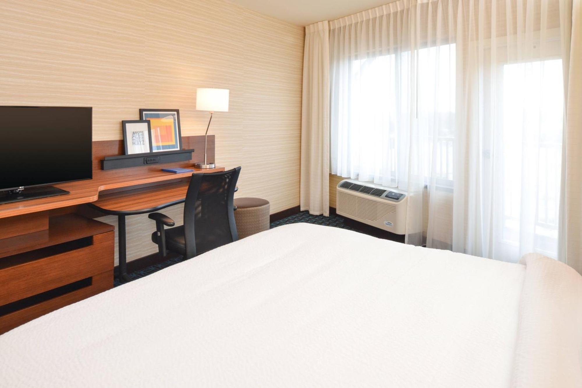 Fairfield Inn & Suites By Marriott Santa Cruz Esterno foto